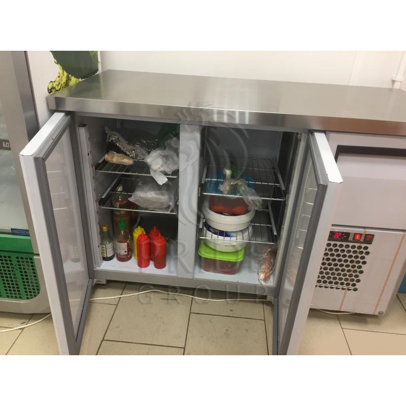 Холодильный барный стол T57 M2-1 0430 (BAR-250 Carboma)