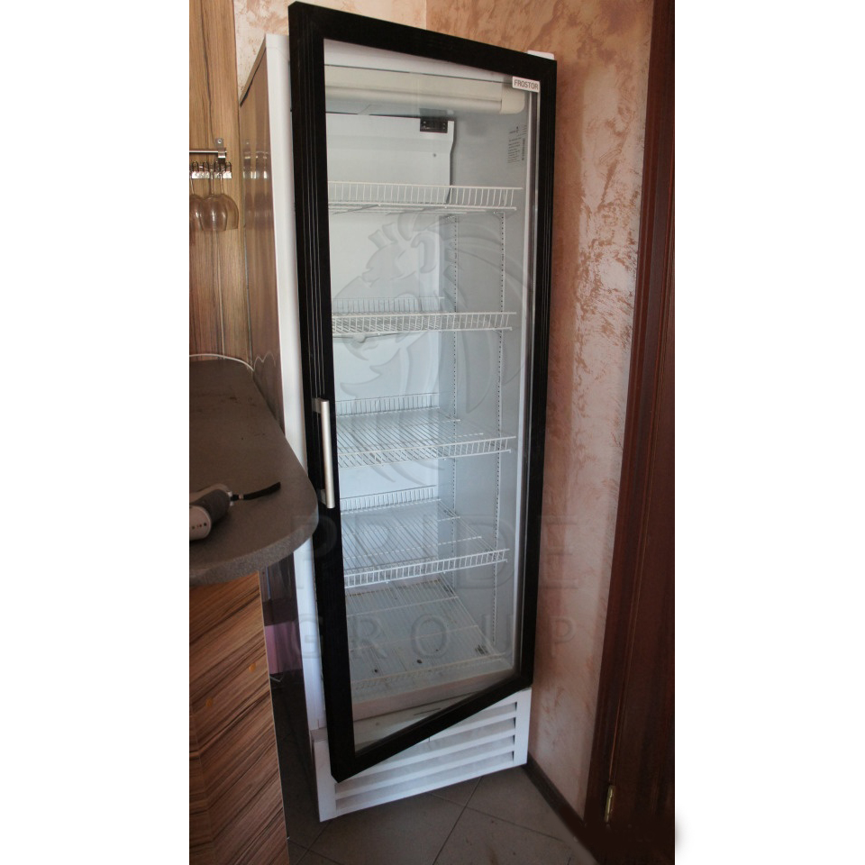 Шкаф холодильный Frostor UV 400G