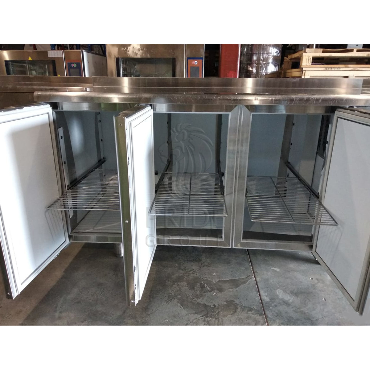 картинка Холодильный стол Polair TM3-GC