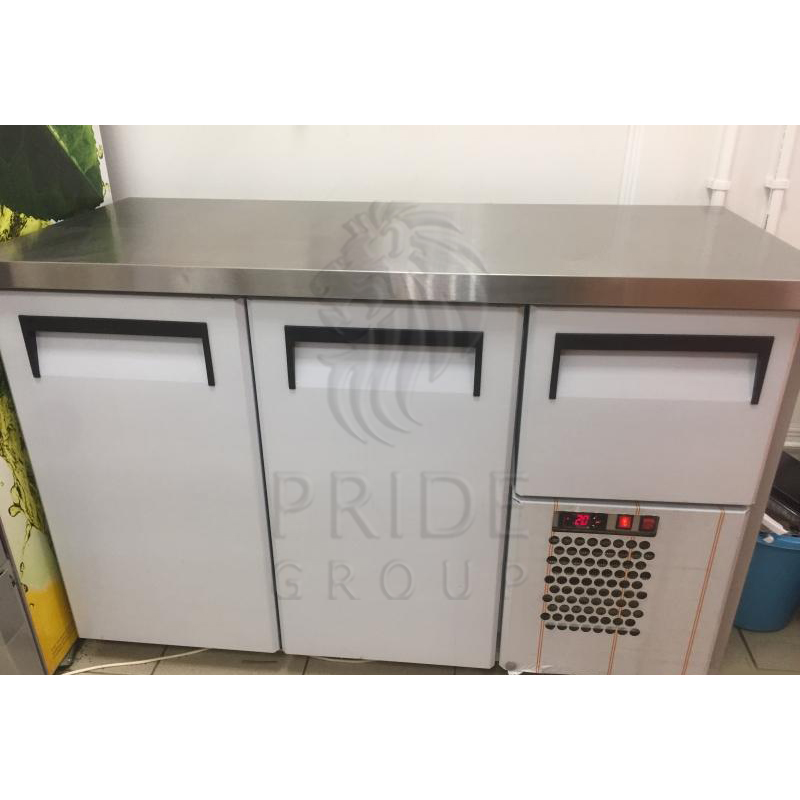 Холодильный барный стол T57 M2-1 0430-19 (BAR-250 Carboma)